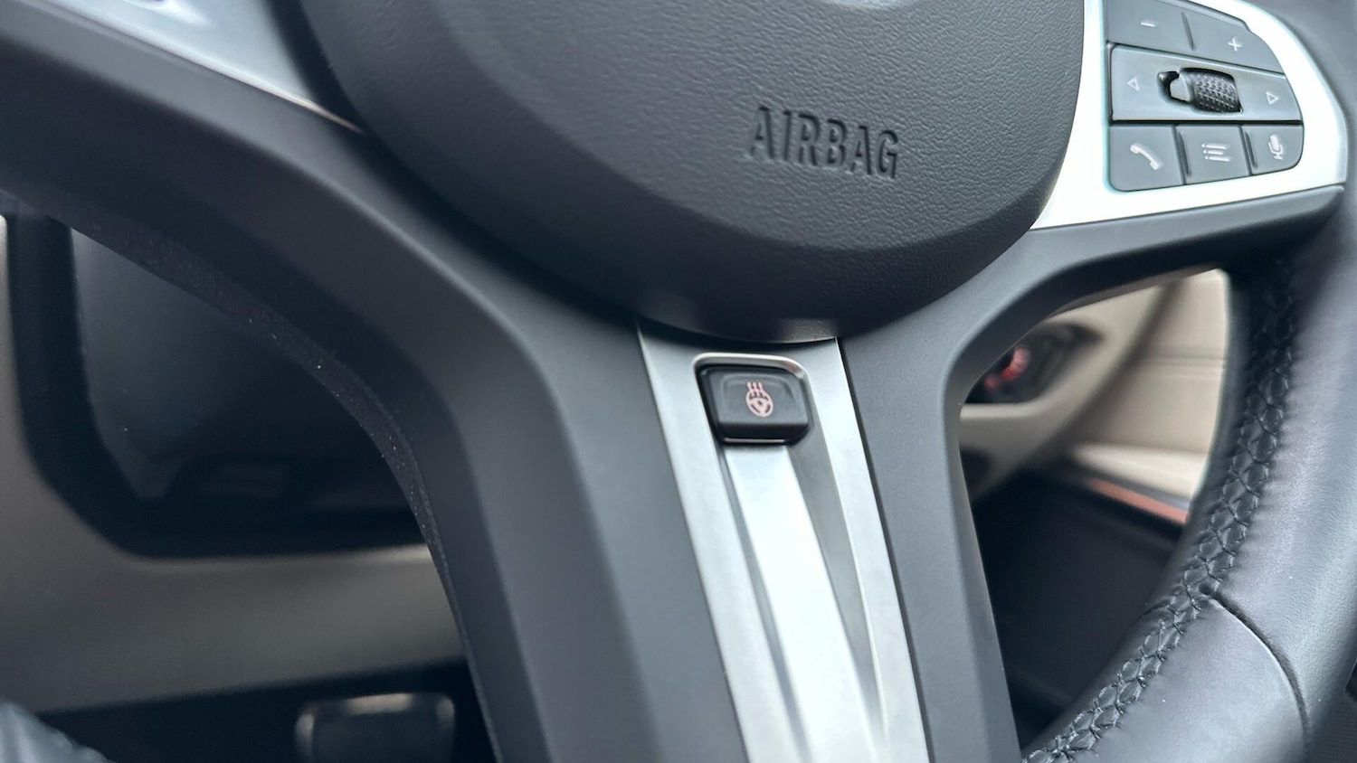 Used BMW 3 Series 2024 for sale - 77604547: Photo 30