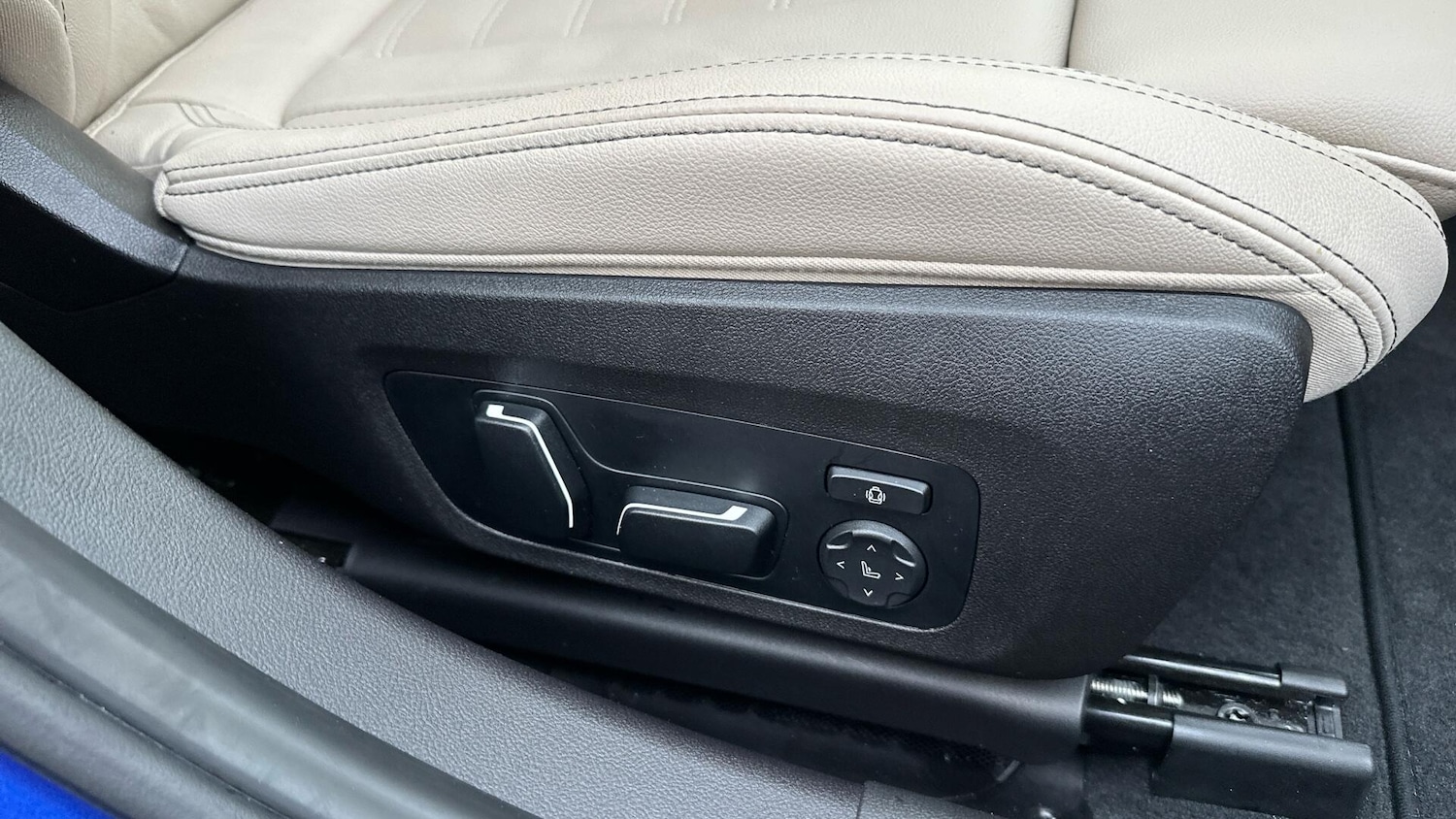 Used BMW 3 Series 2024 for sale - 77604547: Photo 37