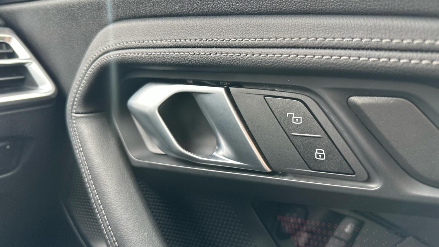 Used BMW 2 Series 2025 for sale - 77908604: Photo 24