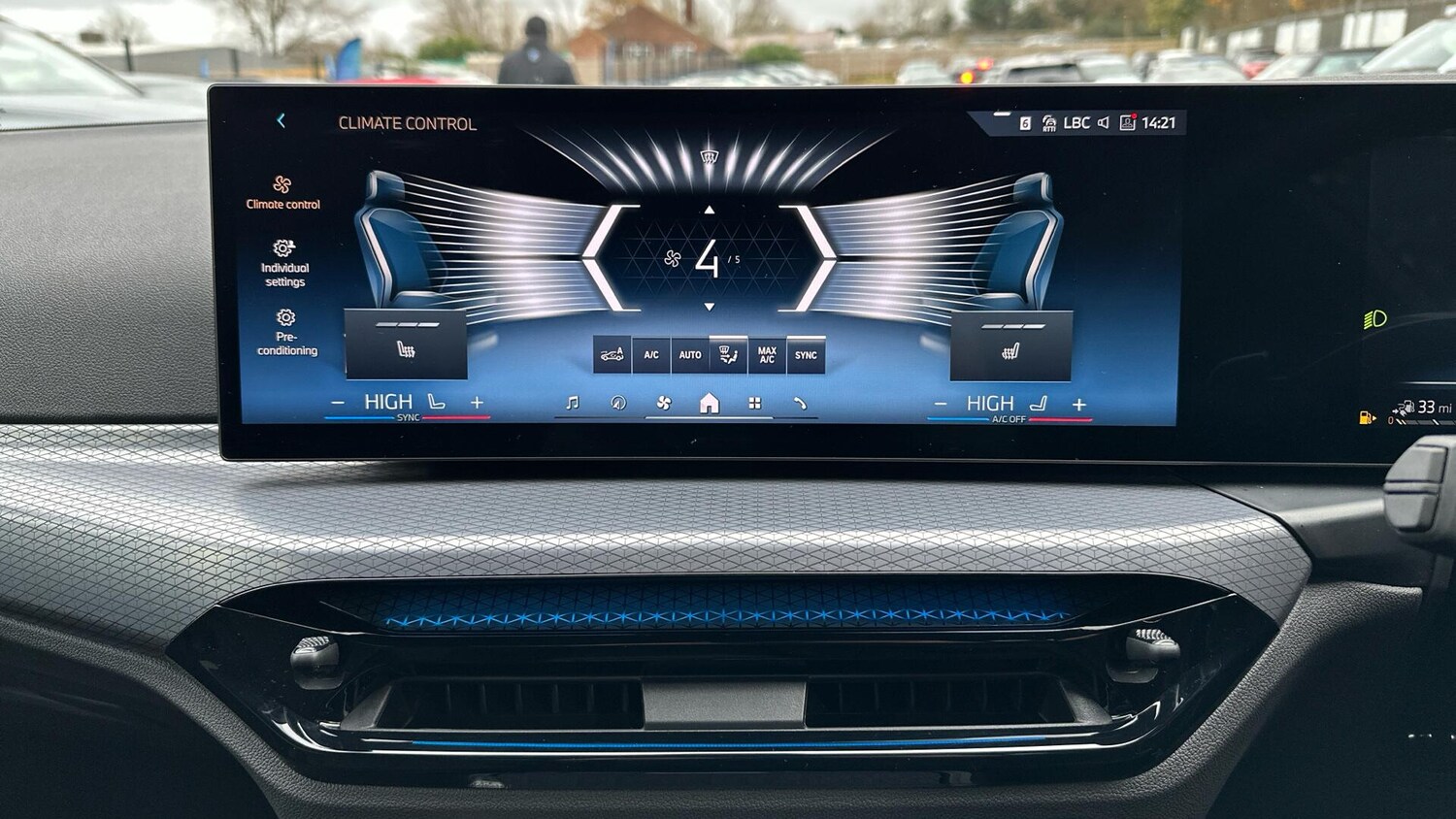 Used BMW 3 Series 2025 for sale - 77604686: Photo 30