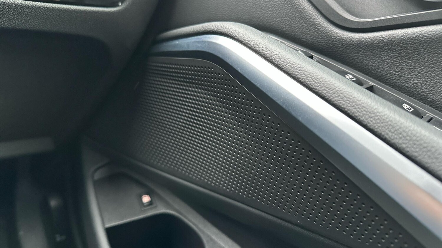 Used BMW 3 Series 2025 for sale - 77604686: Photo 37