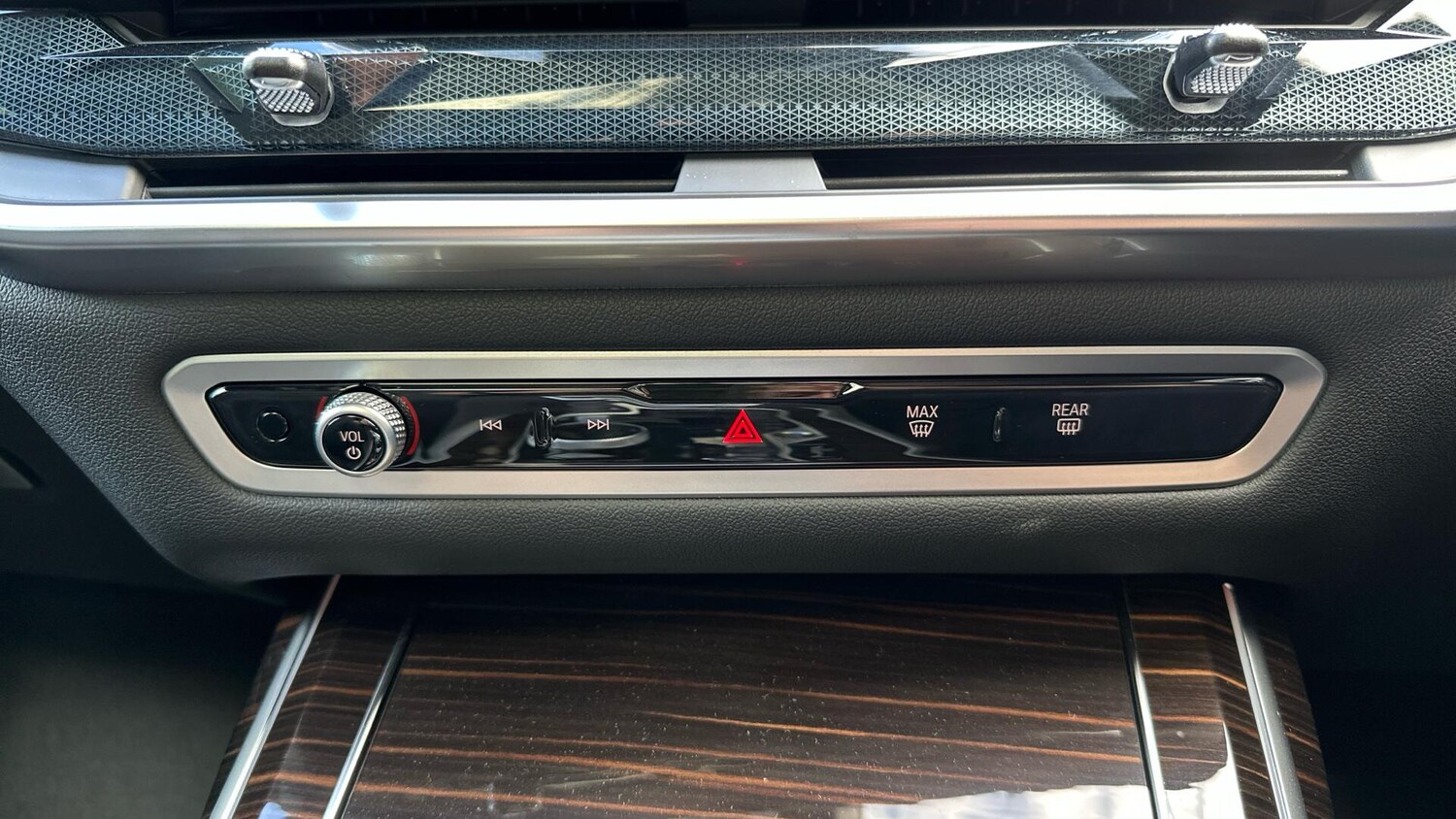 Used BMW X7 2025 for sale - 77704813: Photo 25