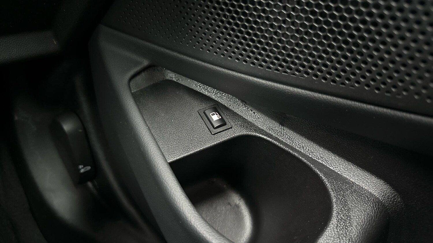 Used BMW 3 Series 2025 for sale - 77799265: Photo 22