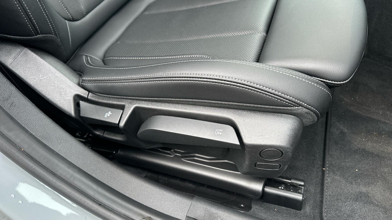 Used BMW 3 Series 2025 for sale - 77799265: Photo 42