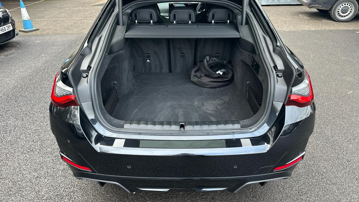 Used BMW i4 for sale - 77604582: Photo 13