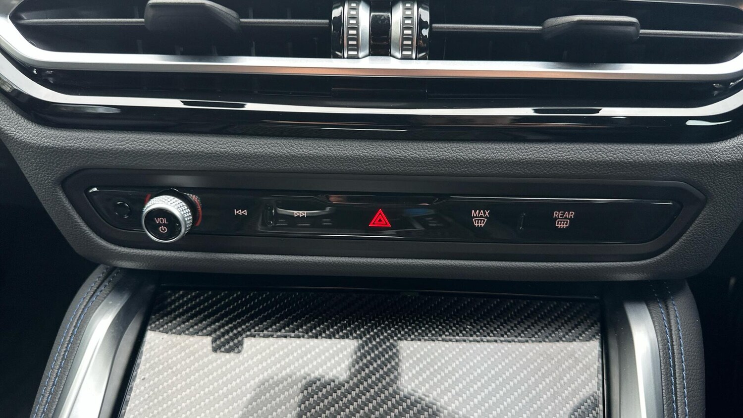 Used BMW i4 for sale - 77604582: Photo 24