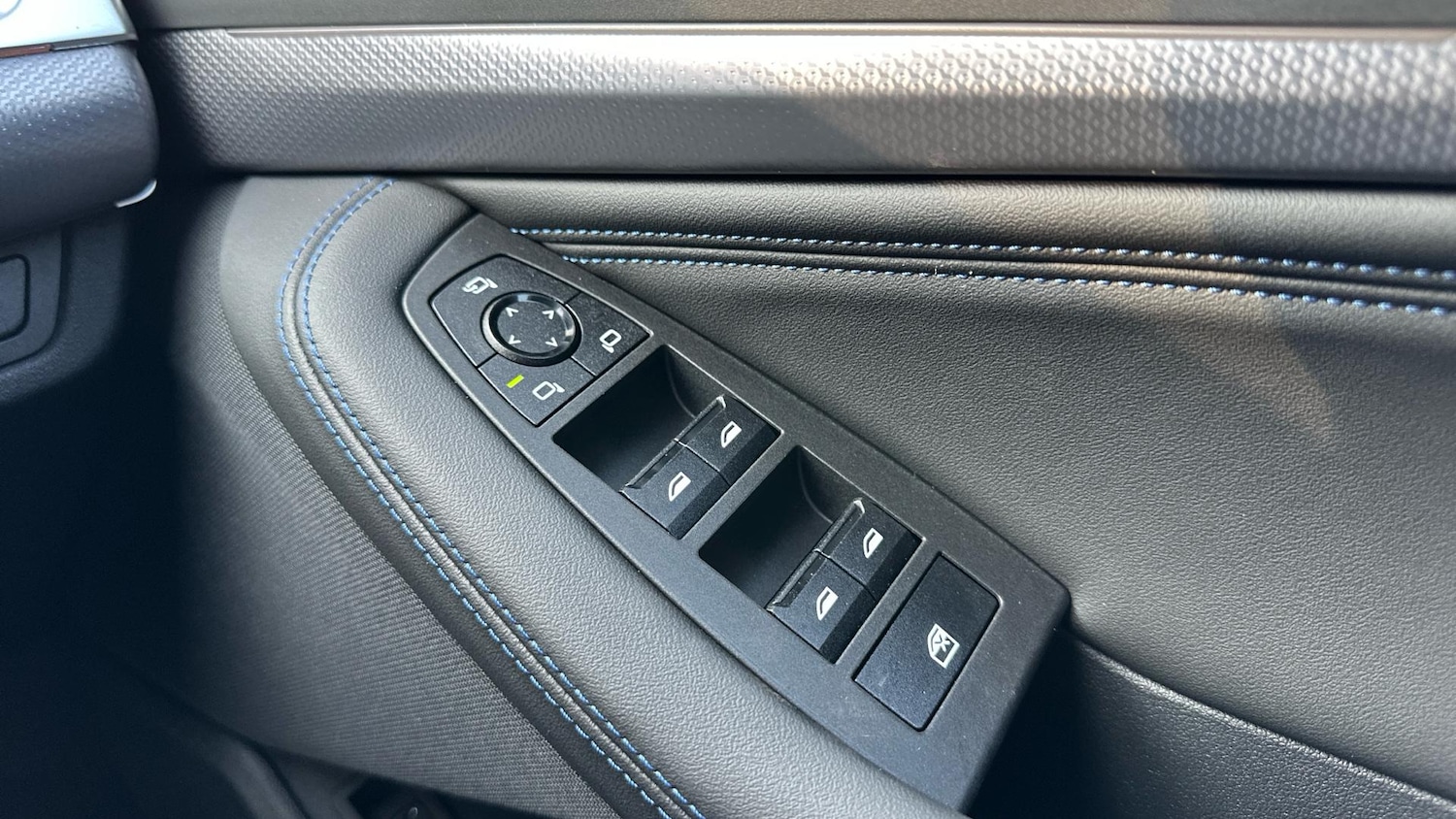 Used BMW 2 Series 2025 for sale - 77646532: Photo 21