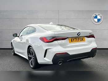 Used BMW 4 Series 2021 for sale - 77604651: Photo