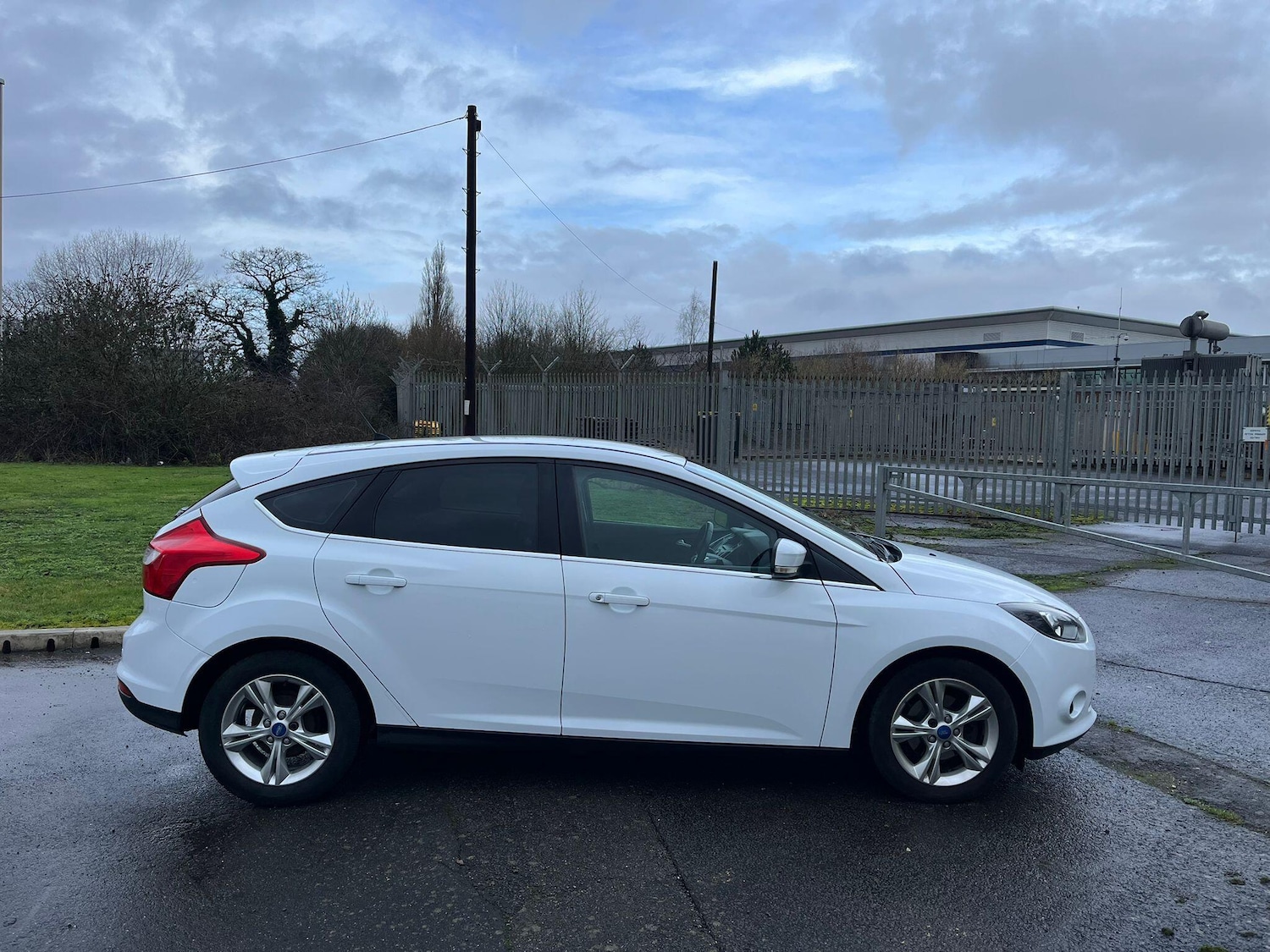 Used Ford Focus for sale - 77753793: Photo 2