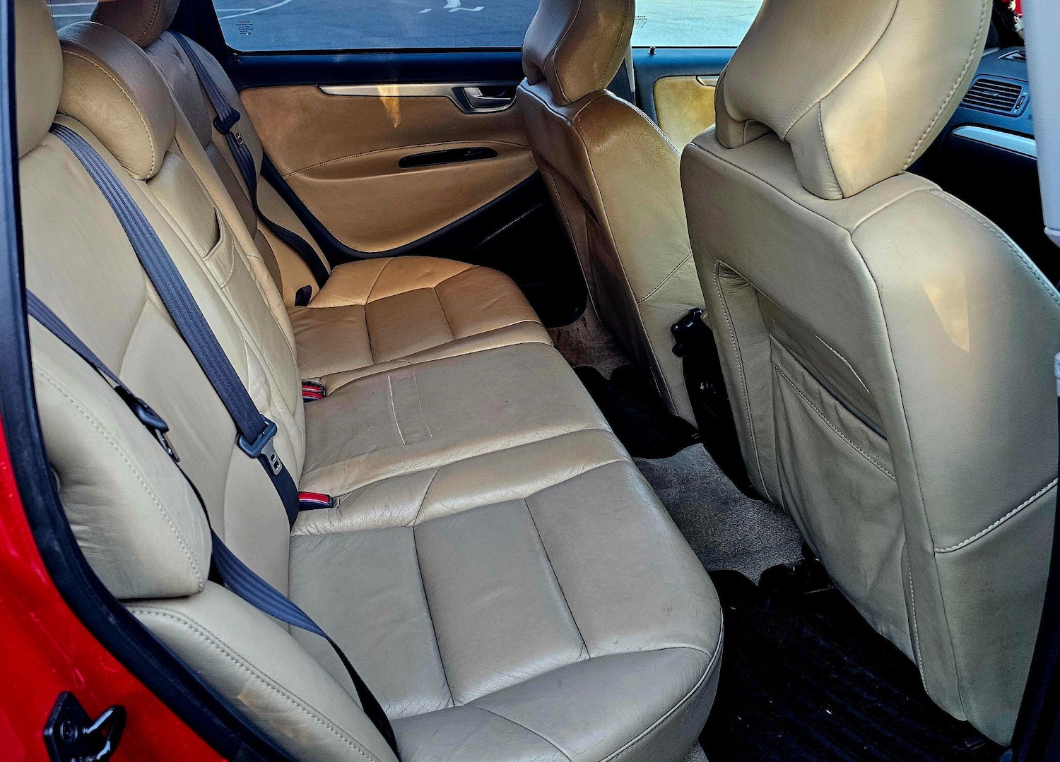 Used Volvo V70 for sale - 77704681: Photo 16