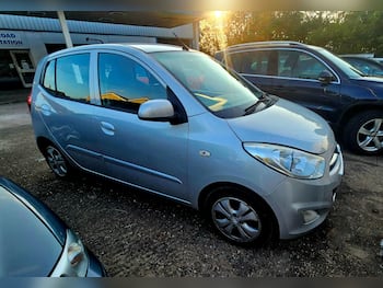 Used Hyundai i10 2014 for sale - 79621200: Photo