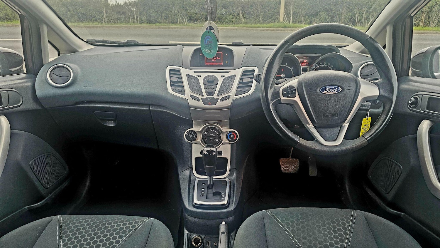 Used Ford Fiesta 2011 for sale - 77793767: Photo 9