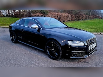 (58) - 4.2 V8 Tiptronic quattro Euro 4 2dr