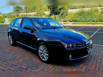 Alfa Romeo 159 Sportwagon feature image