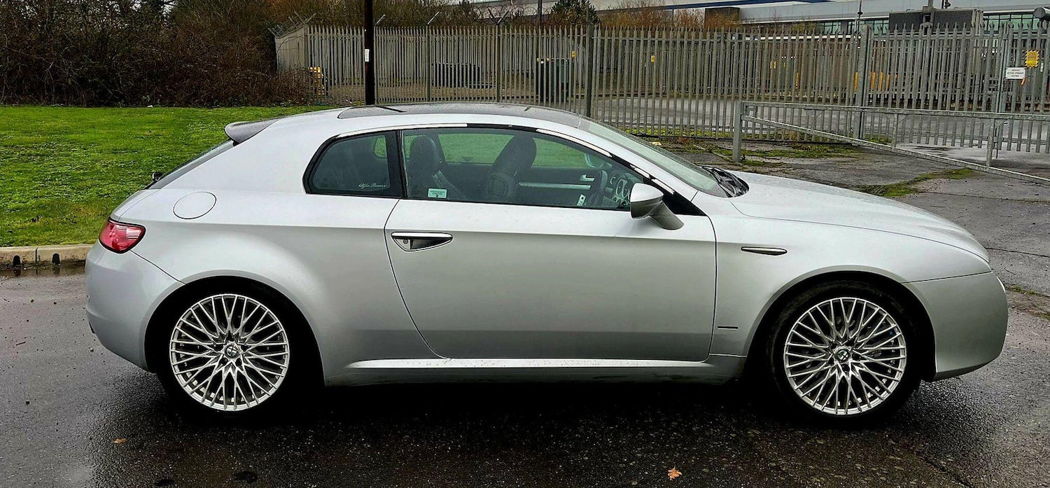 Used Alfa Romeo Brera 2006 for sale - 77564739: Photo 2