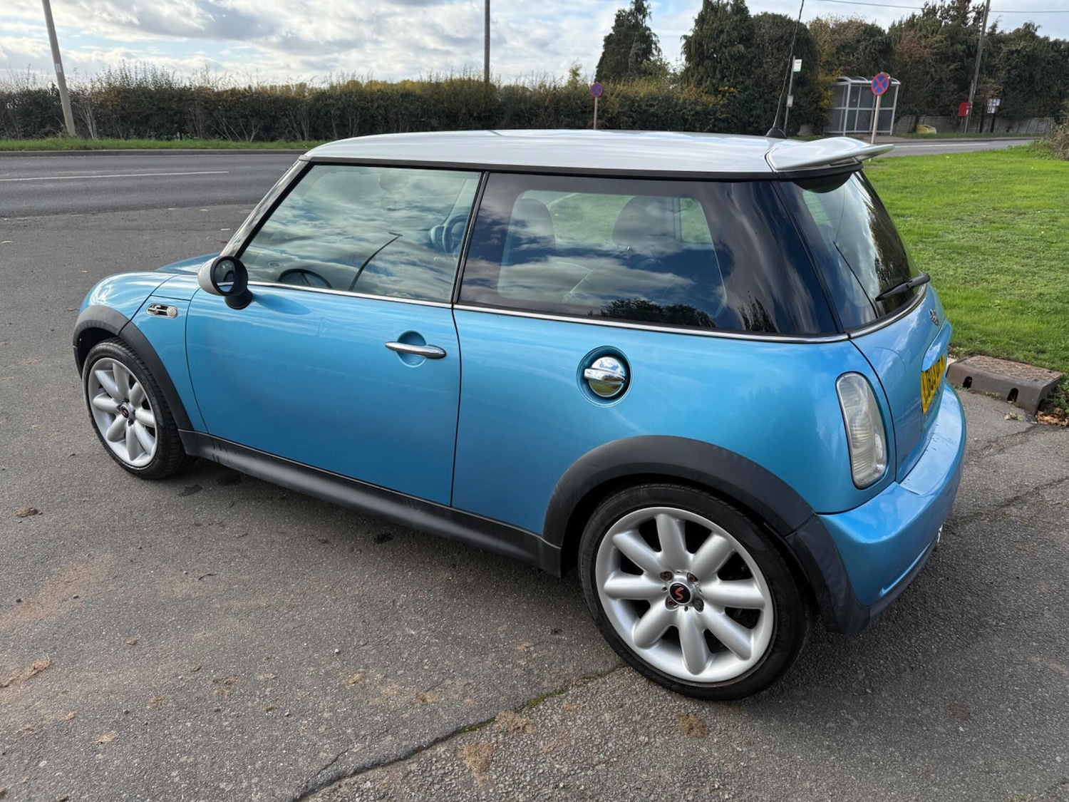 Used MINI Hatch 2003 for sale - 77794290: Photo 2