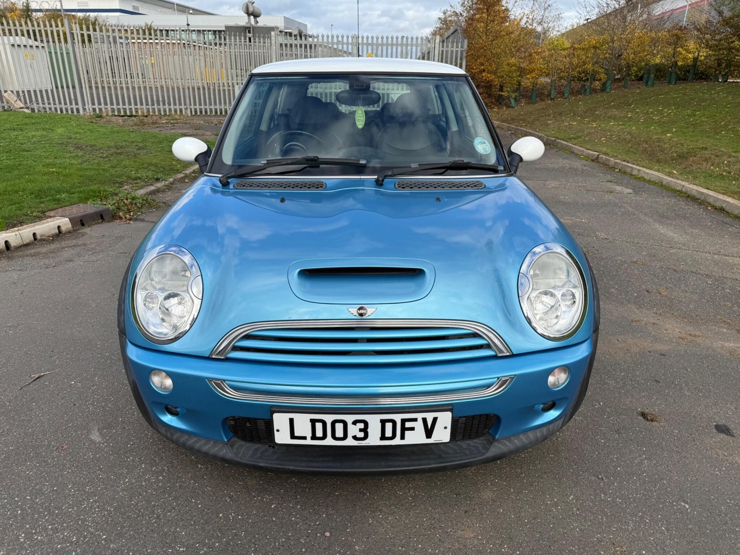 Used MINI Hatch 2003 for sale - 77794290: Photo 3