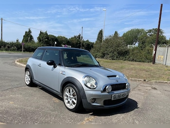 MINI Hatch feature image