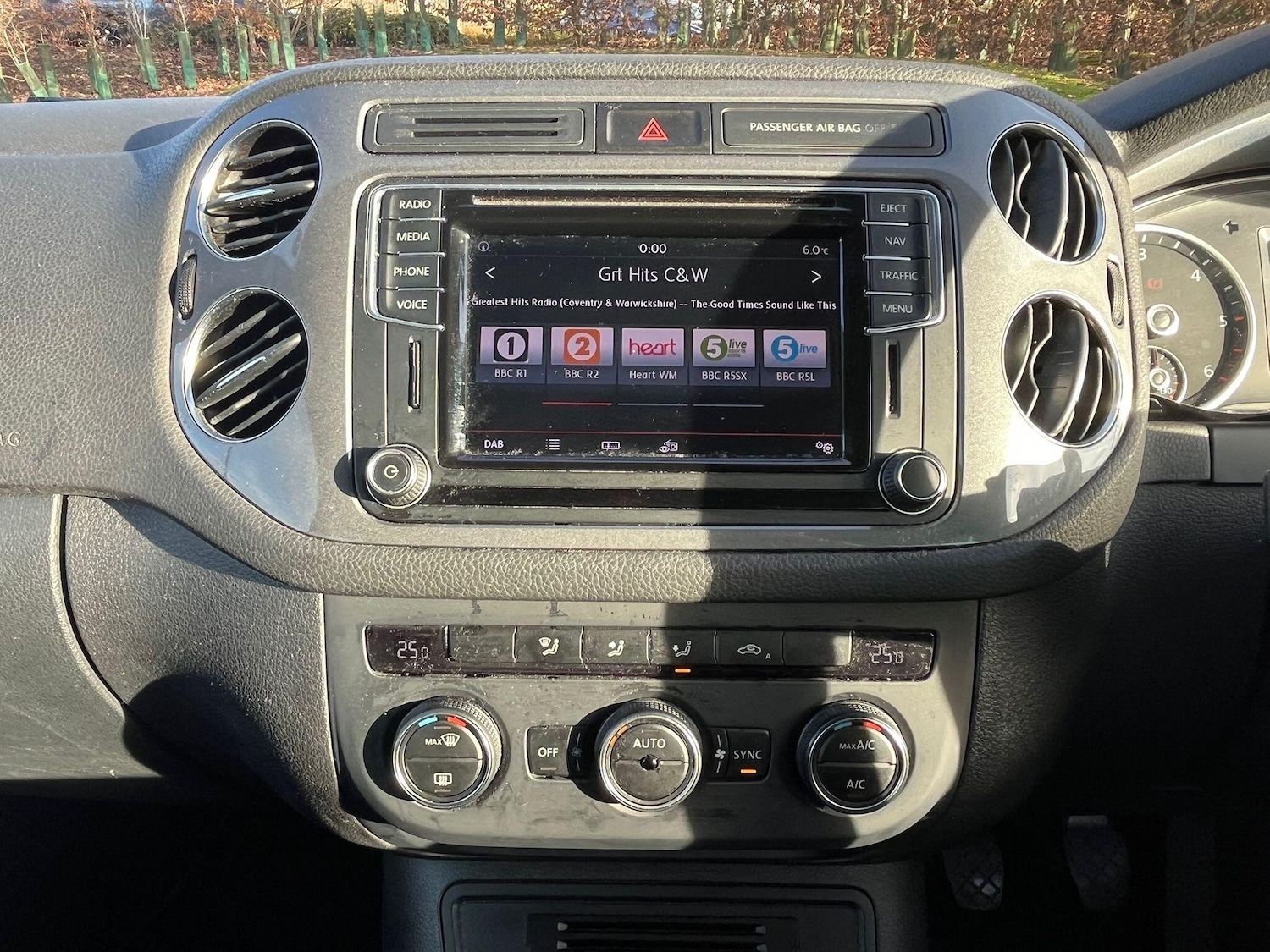 Used Volkswagen Tiguan 2015 for sale - 77794125: Photo 17