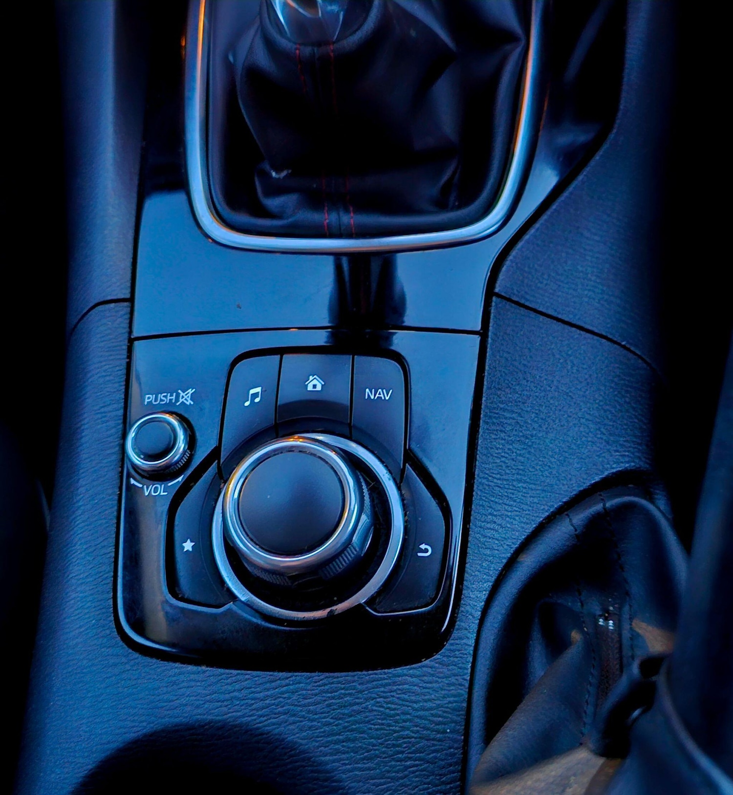 Used Mazda Mazda3 2014 for sale - 77982529: Photo 22