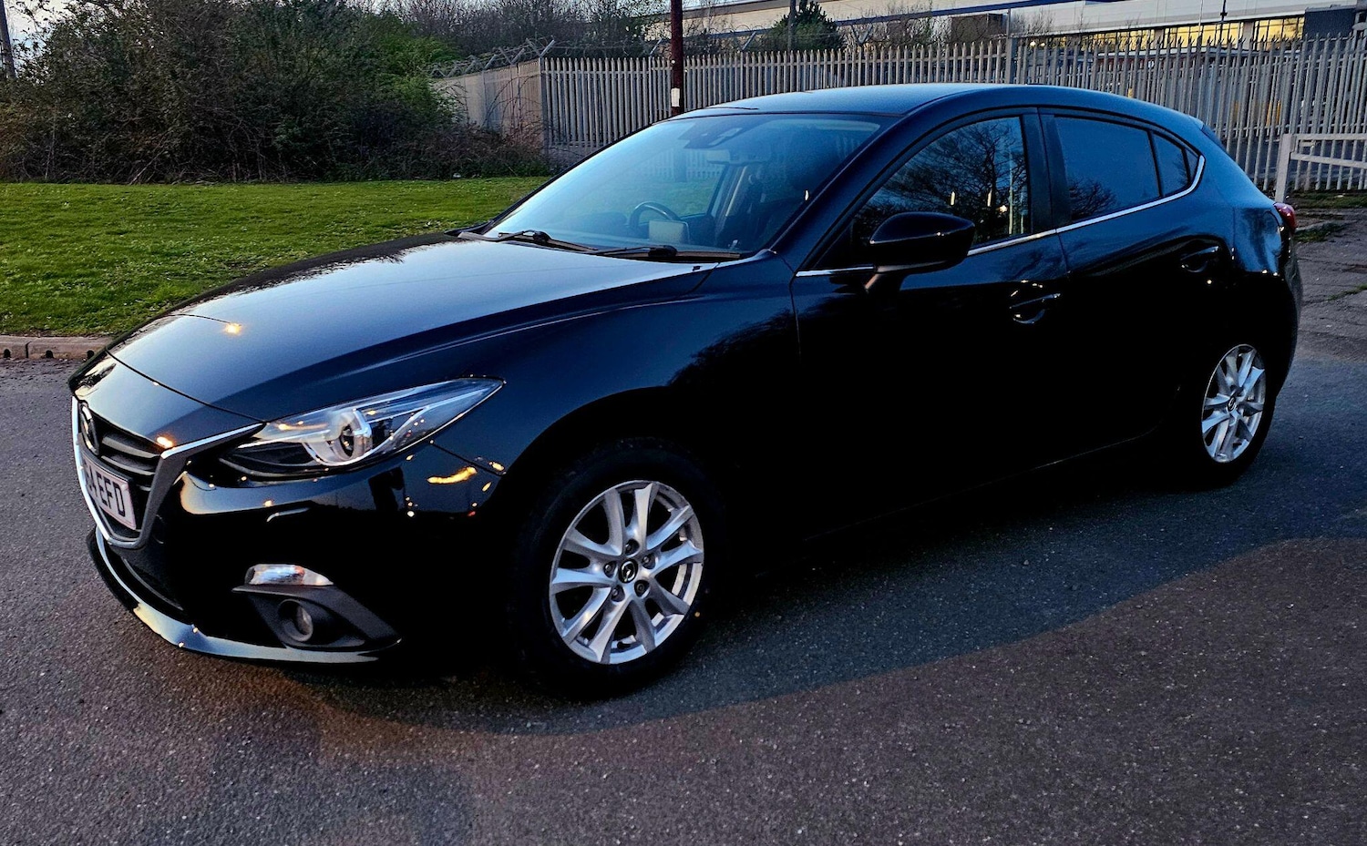 Used Mazda Mazda3 2014 for sale - 77982529: Photo 6