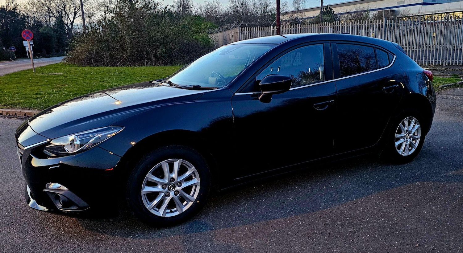 Used Mazda Mazda3 2014 for sale - 77982529: Photo 7