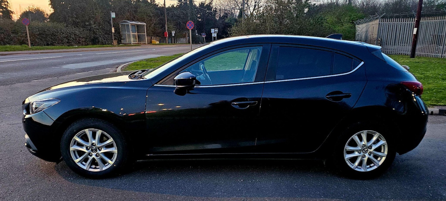 Used Mazda Mazda3 2014 for sale - 77982529: Photo 8