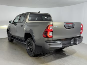 Used Toyota Hilux 2026 for sale - 78568624: Photo