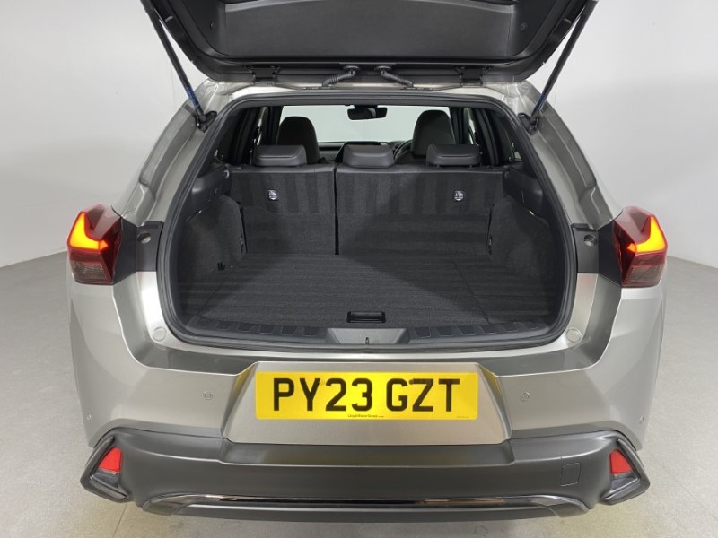 Used Lexus UX 2023 for sale - 76981226: Photo 13