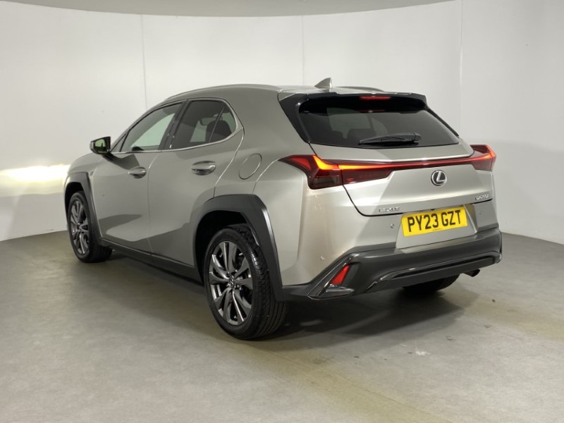 Used Lexus UX 2023 for sale - 76981226: Photo 2
