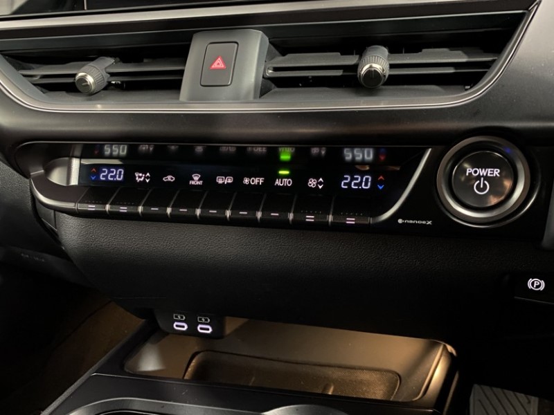 Used Lexus UX 2023 for sale - 76981226: Photo 27