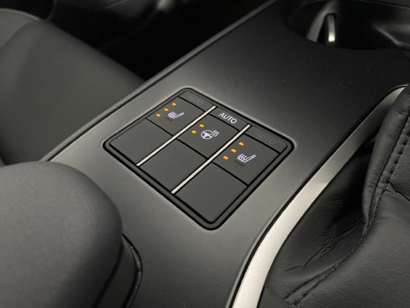 Used Lexus UX 2023 for sale - 76981226: Photo 28