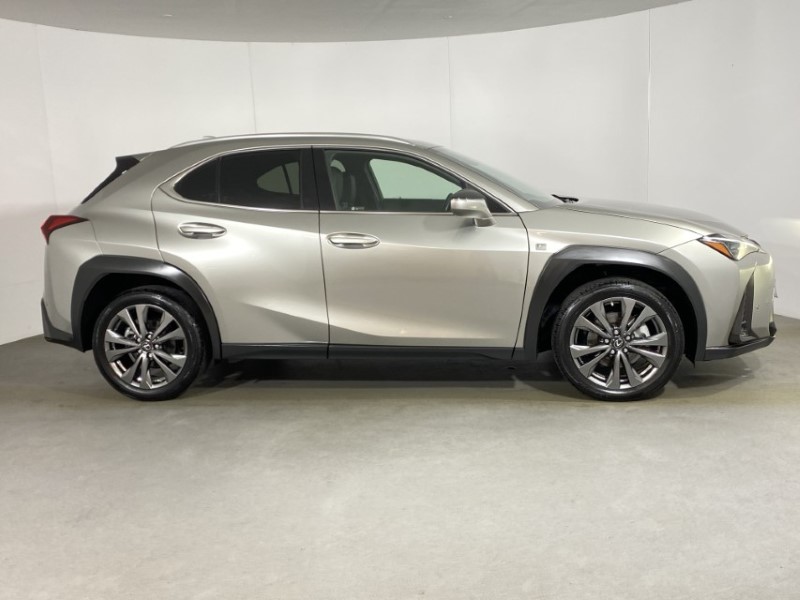 Used Lexus UX 2023 for sale - 76981226: Photo 3