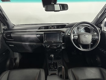 Used Toyota Hilux 2023 for sale - 78825990: Photo