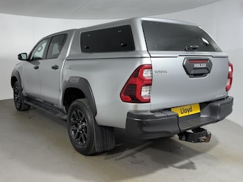 Used Toyota Hilux 2024 for sale - 78523722: Photo