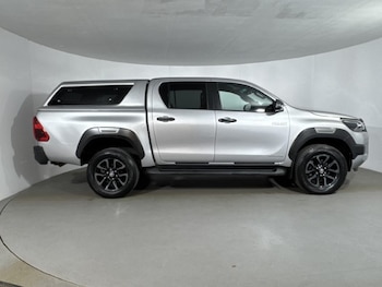 Used Toyota Hilux 2024 for sale - 78523722: Photo