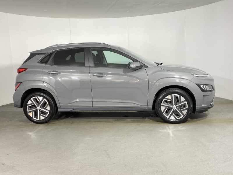 Used Hyundai KONA 2022 for sale - 76981373: Photo 3