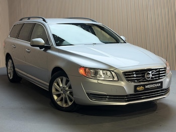 Used Volvo V70 2015 for sale - 78941716: Photo