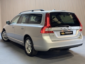 Used Volvo V70 2015 for sale - 78941716: Photo