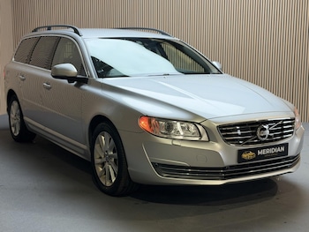 Used Volvo V70 2015 for sale - 78941716: Photo