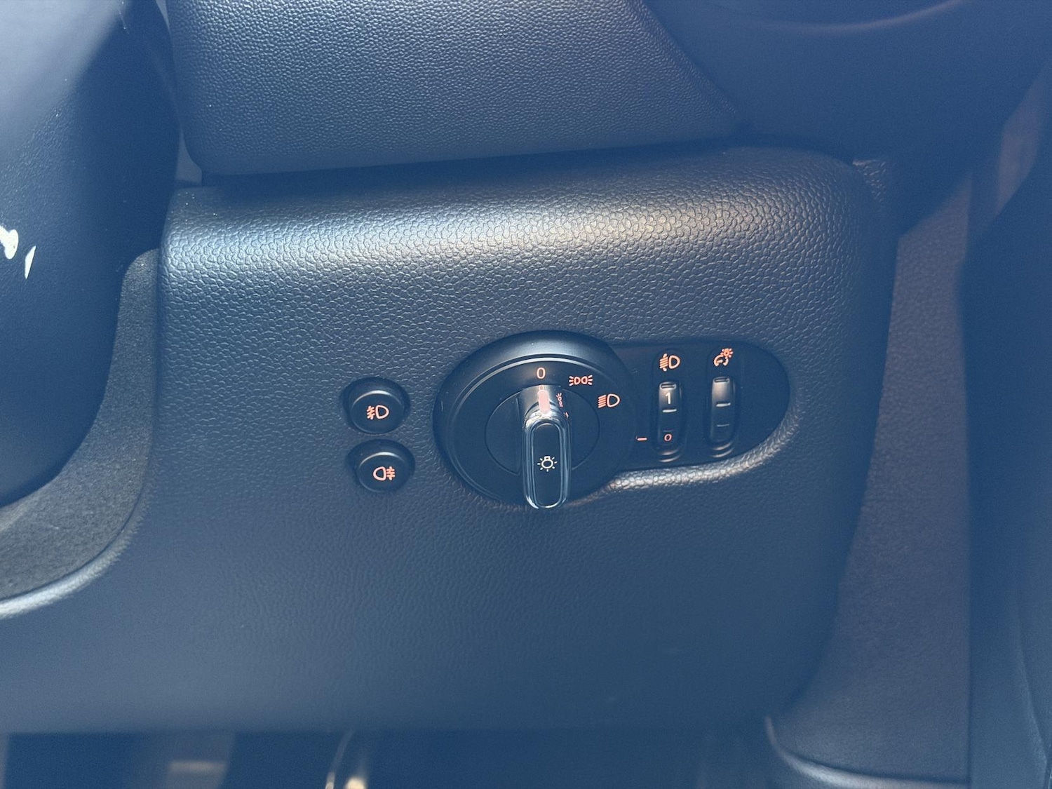 Used MINI Hatch 2015 for sale - 76387565: Photo 23