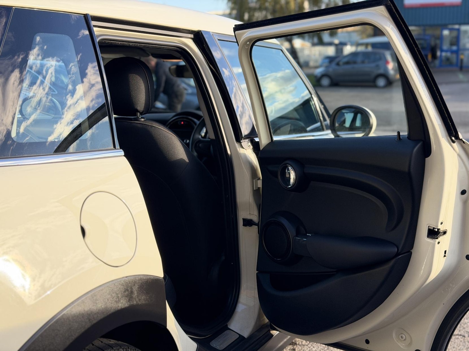 Used MINI Hatch 2015 for sale - 76387565: Photo 33