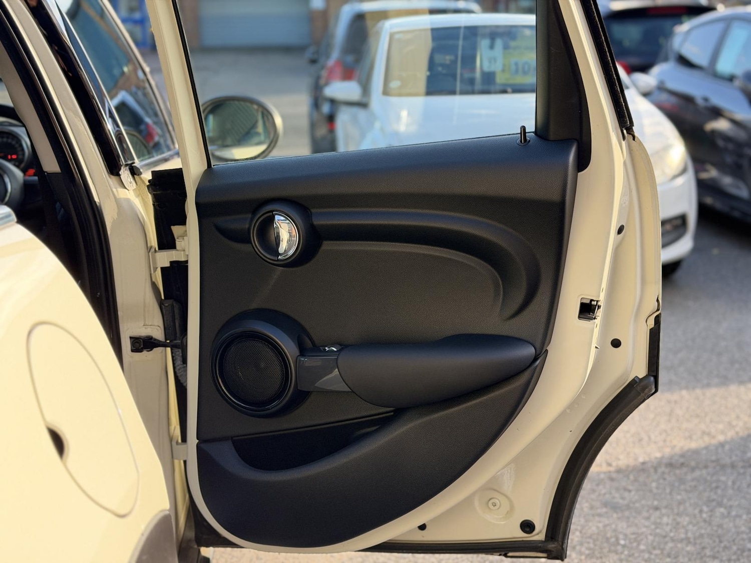 Used MINI Hatch 2015 for sale - 76387565: Photo 34