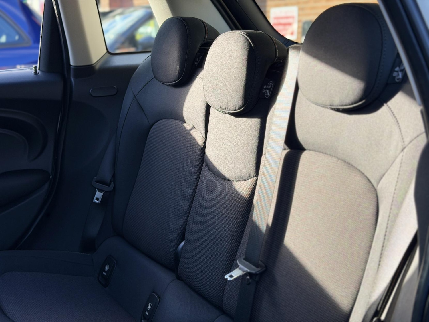 Used MINI Hatch 2015 for sale - 76387565: Photo 38