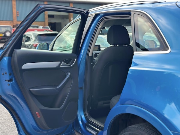 Used Audi Q3 2017 for sale - 76222956: Photo 38