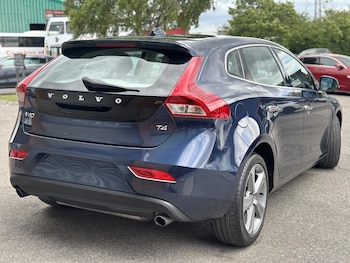 Used Volvo V40 2013 for sale - 78724828: Photo
