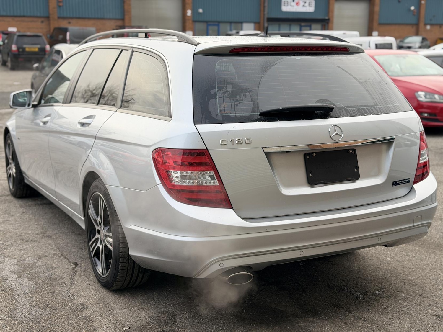 Used Mercedes-Benz C Class 2014 for sale - 77519422: Photo 3