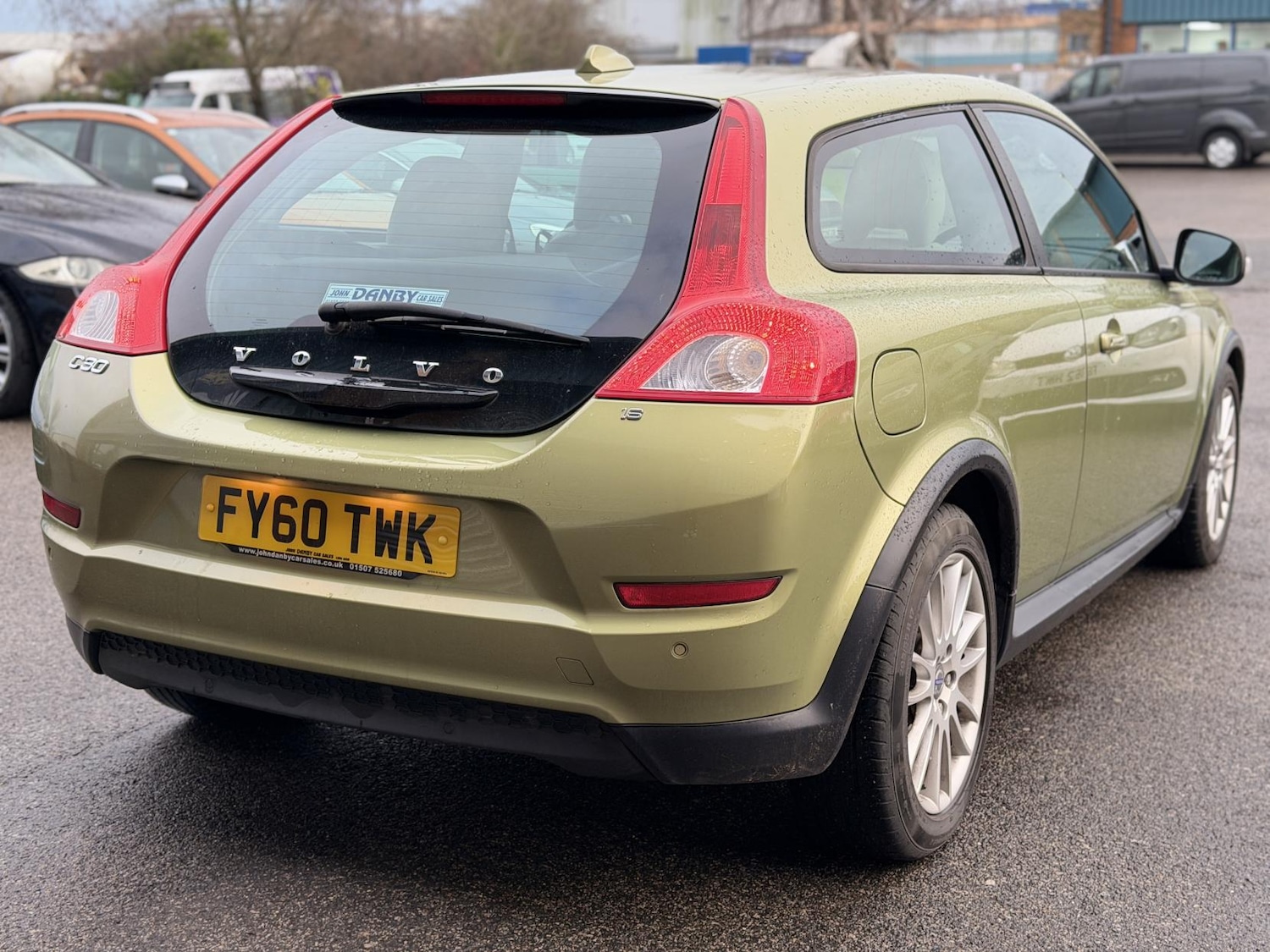 Used Volvo C30 2010 for sale - 76960686: Photo 3