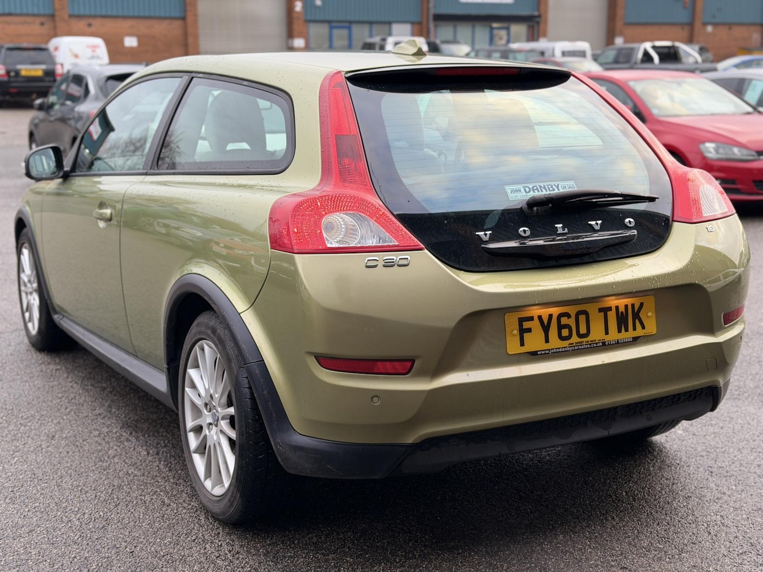 Used Volvo C30 2010 for sale - 76960686: Photo 4