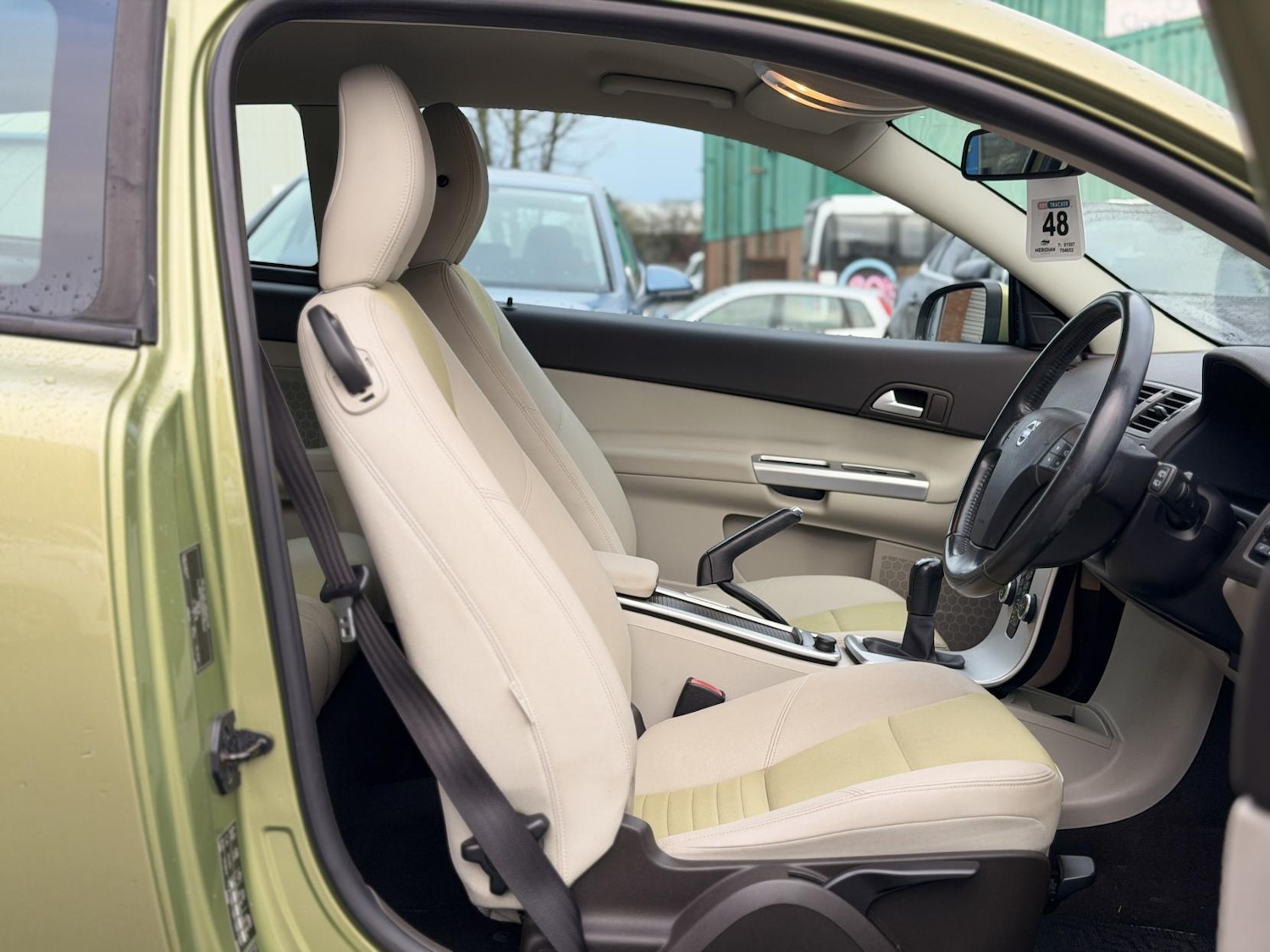 Used Volvo C30 2010 for sale - 76960686: Photo 8